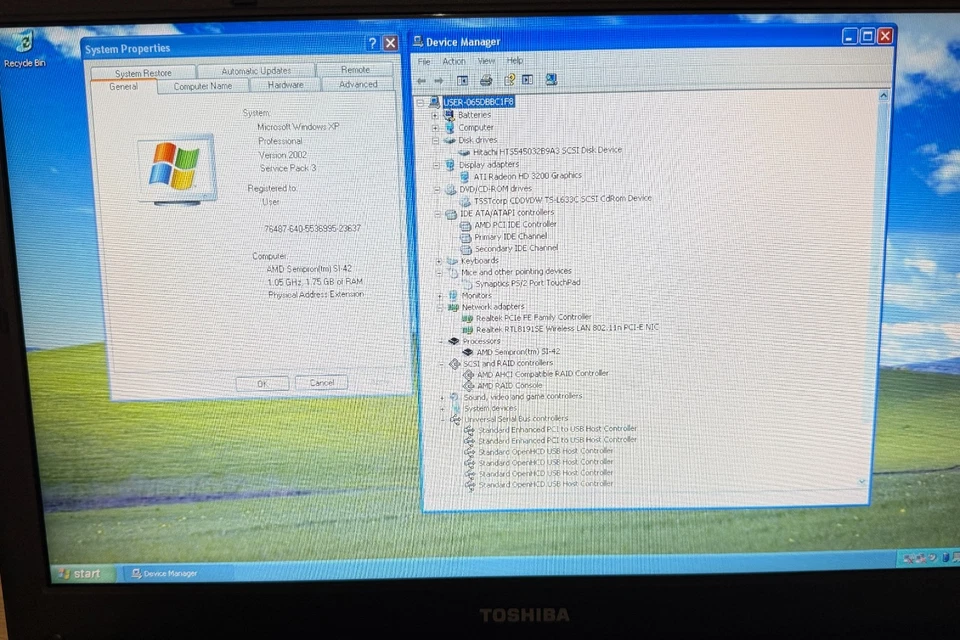 Toshiba Satelite L450D 15.6" Laptop Computer - Windows XP, 2GB RAM, 320GB HDD - Image 3 of 4