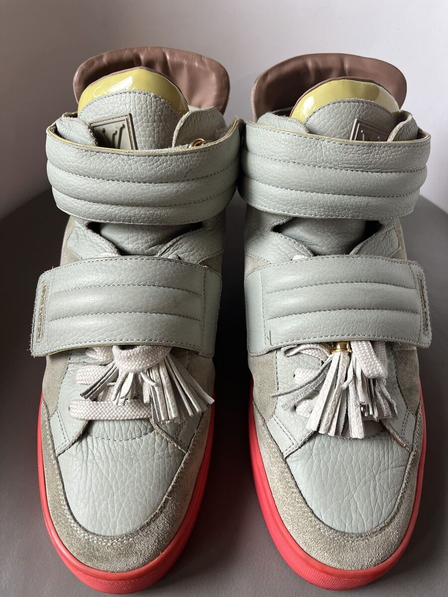 Rare 100% Authentic 2009 Kanye West X Louis Vuitton Jaspers Rare 100% Authentic 2009 Kanye West X Louis Vuitton Jaspers