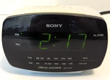 Sony Dream Machine AM/FM Alarm Clock Radio White Model ICF-C111 Tested