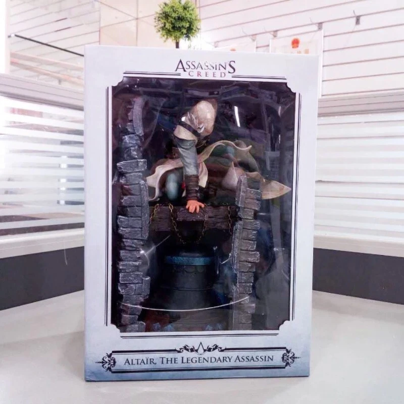 Assassin's Creed Altair 28CM Action Figure Legendary Toys Collectible Model Gift - Image 4 of 4