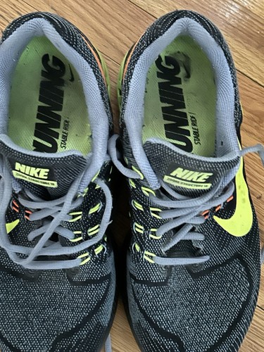 Nike Size 9.5 Zoom Air Structure 18 Running sneakers shoes Men Gray black neon - Picture 2 of 10