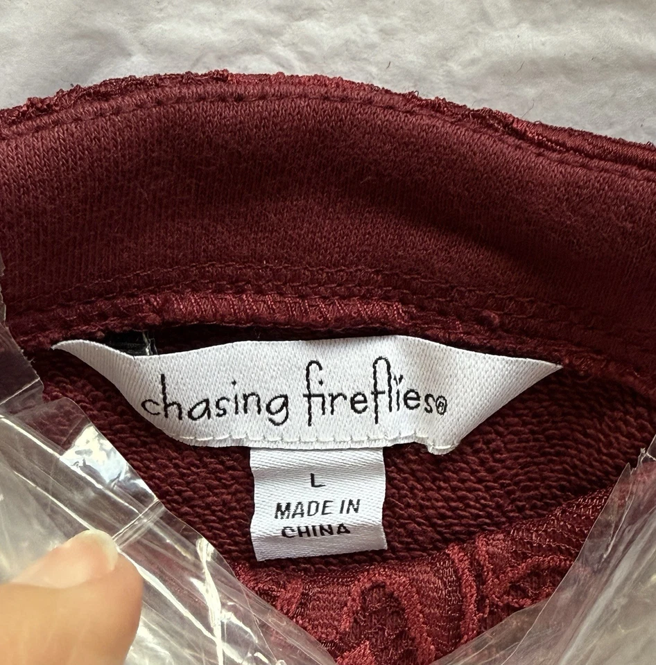 NUEVO, Vestido Sellado Grande Persiguiendo Luciérnagas Borgoña/Marate con Encaje - Manga Larga Foto 3 de 4