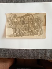  Foto militari, ww1 Ww2  Soldati Prima Guerra Gruppo Divise Cappelli Caserma