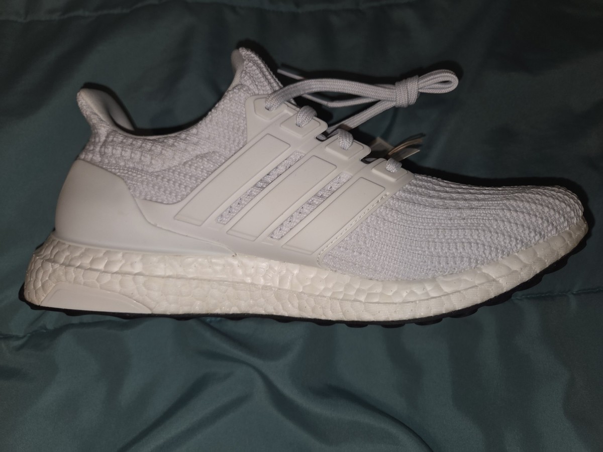 NEW Adidas UltraBoost 4.0 DNA Cloud White Men\'s Size 8.5 (MSRP:$190) Adidas UltraBoost 4.0 DNA  main image 3