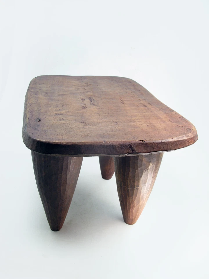 Petit tabouret usuel Sénoufo de Côte d'Ivoire - Photo 2/4
