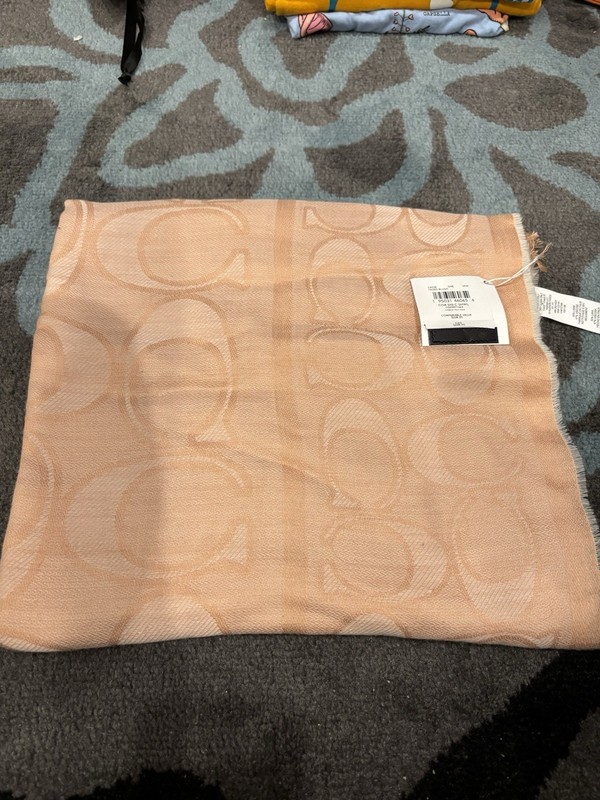 NWT Coach Authentic Signature C Shawl - Faded Blush