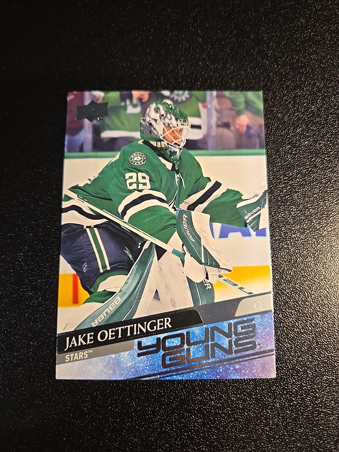 2020-21 Upper Deck - Young Guns Jake Oettinger #246 (RC)
