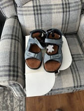Women’s Easystep Sandals Size 40 Brand New Still In Box Never Worn