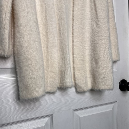 Banana Republic Womens Small Cream Cardigan Fur Long Classic Minimalist Luxury - Picture 3 of 9