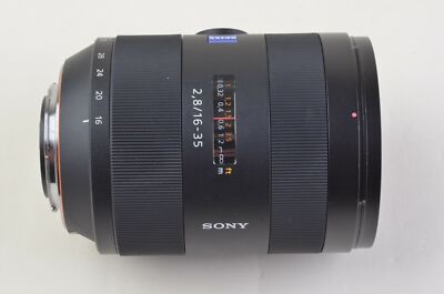 Sony Vario Sonnar DT 16-35mm F2.8 ZA T* SSM SAL1635Z Zoom lens