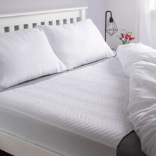 Incontinence Washable Bed Pads Reusable  Tumblerdry Double Bed Size With Tucks