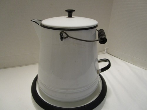 Vintage Enamelware White Coffee Pot 23 Cups Farmhouse campfire 5.75 Qt. 1950's