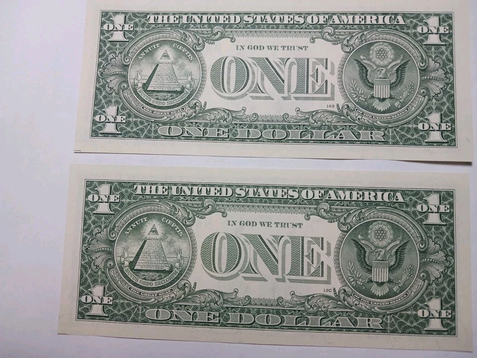 1995 $1.00 Federal Reserve Notes  Consecutive Serial Numbers - Choice UNC - Image 2 of 4