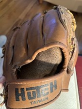 VTG HUTCH TAIWAN Youth BASEBALL MITT RH THROW leather model 50