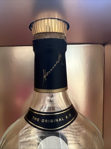 Hennessy XO Extra Old Cognac 750ml Empty Collectible Bottle With Display Box - Picture 4 of 24