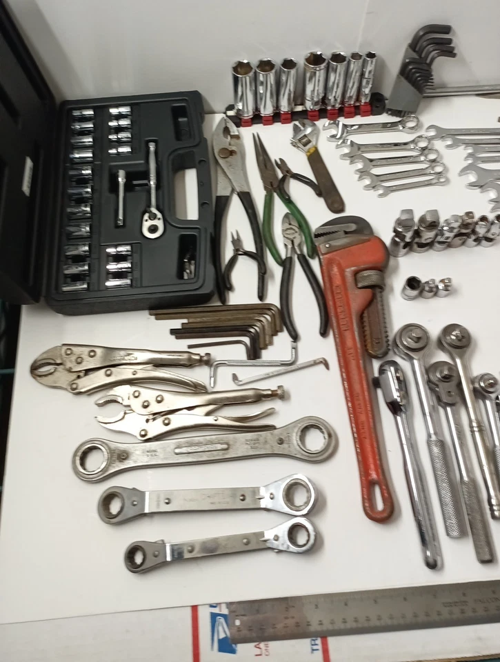 Lote masivo de herramientas mecánicas llaves de trinquete Craftsman Matco SK a presión 221 piezas  Foto 3 de 4