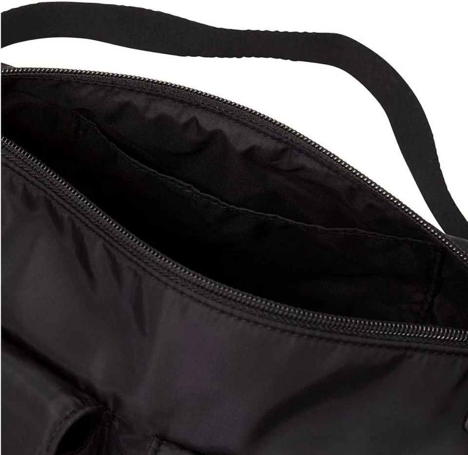 Bolsa tiracolo Victoria's Secret rosa náilon carga preta nova - Imagem 3 de 4