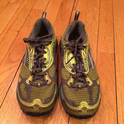 brooks cascadia 6 womens silver