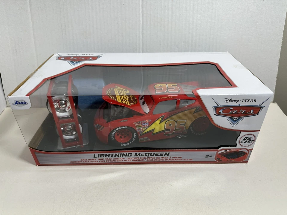 JADA DISNEY PIXAR CARS LIGHTNING MCQUEEN 1/24 DIECAST with TIRE RACK 97751 #95 - Image 2 of 4