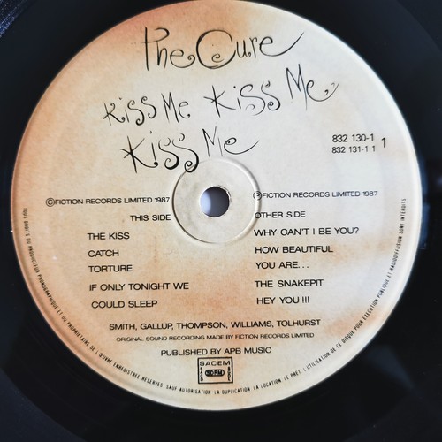The Cure – Kiss Me Kiss Me Kiss Me - Catch- Vinyl LP, Album - Italy 1987- VG+/EX - Photo 5/12