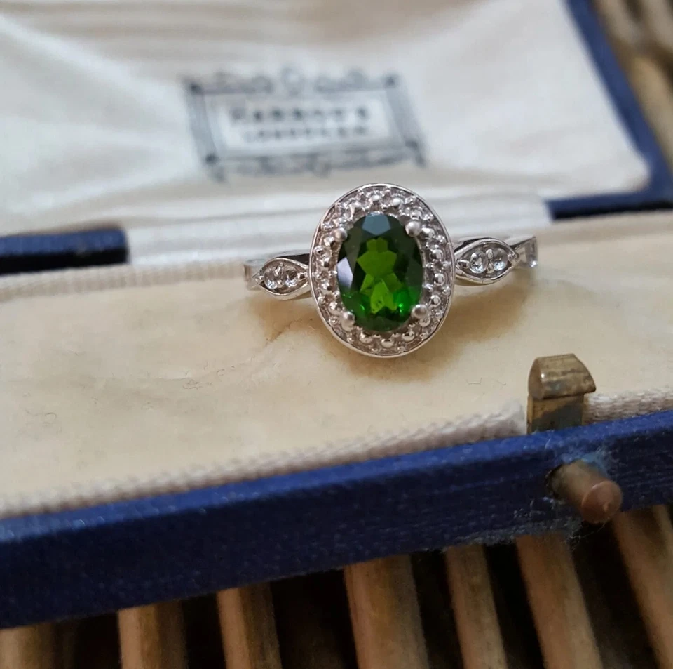 925 Sterling Silver Ring, Natural Green Diopside Halo Ring, Size R 1/2 US 8.75 - Image 2 of 4