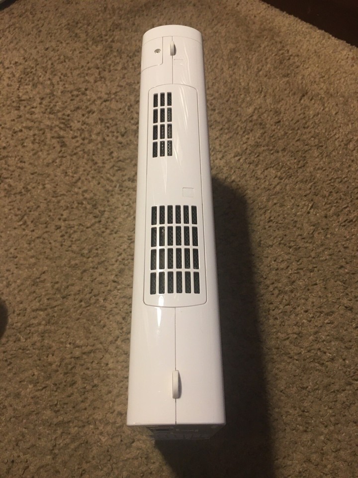 Nintendo Wii U 8GB Handheld System Tested Nintendoland game White