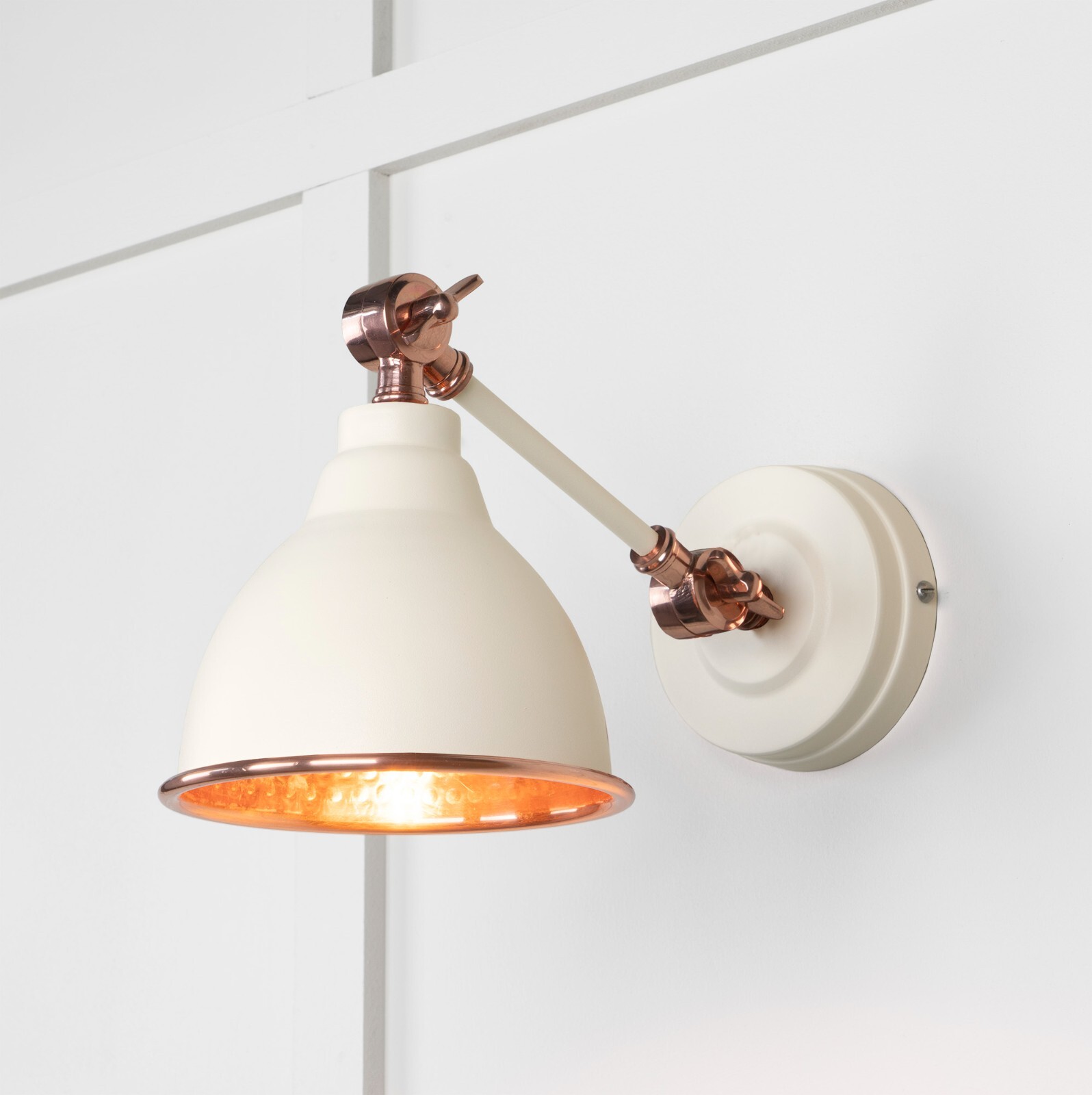 From The Anvil 49717STE Hammered Copper Brindley Wall Light in Teasel
