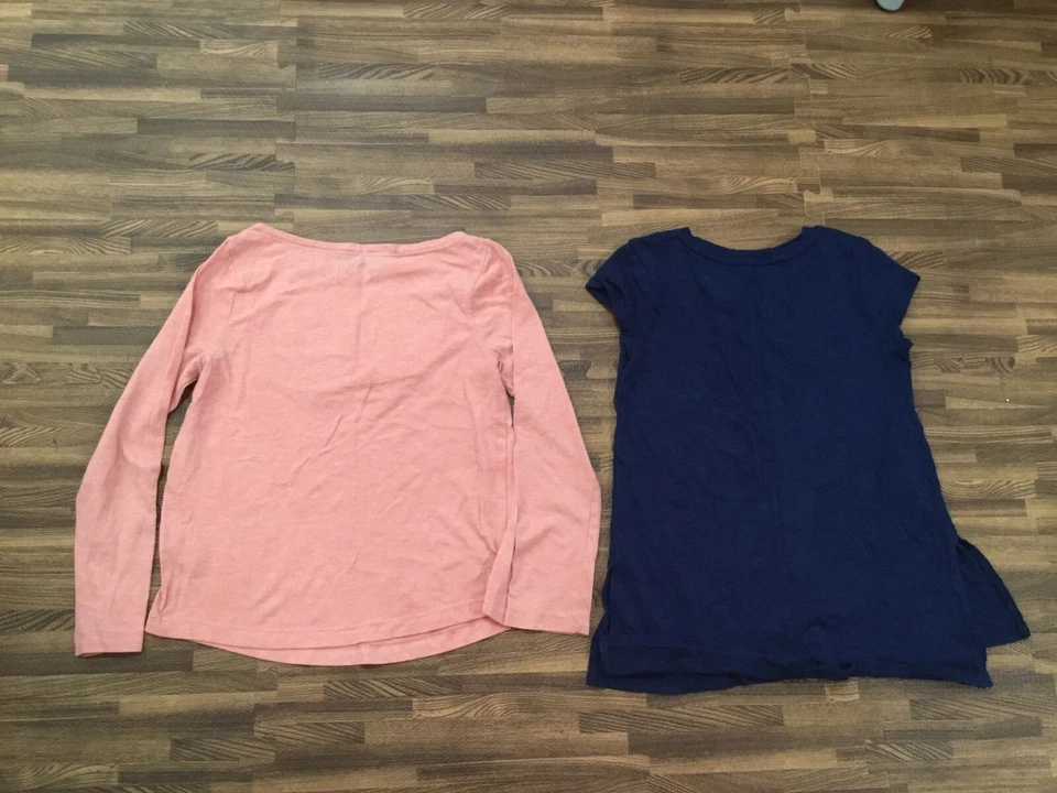 Lot of 2 pcs Girls Tops: Crazy 8 Long Sleeve Sz M 7-8 & Epic Threads Top Size S - Image 2 of 4