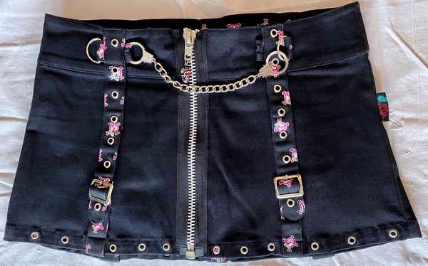 Vintage Living Dead Souls Skirt Size S Goth/Y2K/00s USED In Excellent Condition
