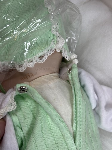 Puppe "LILY" aus der Yolanda Bellos "Heaven Scent Babies" Collection mit Box - Bild 9 von 19