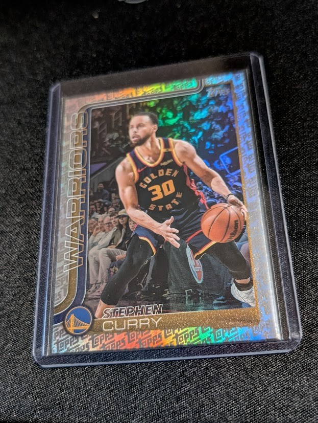 2025-26 Topps NBA #135 STEPHEN CURRY Topps Foil Pattern Fanatics. Steph SP
