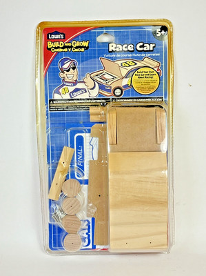 Lowe's Build and Grow Wooden Race Car Kit No. 48 Kids Toy  New In Package 2010