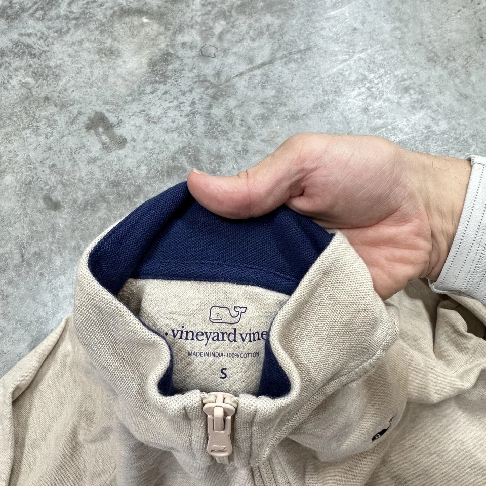 Suéter Vineyard Vines Para Hombre Pequeño Beige 1/4 Cremallera Pullover Algodón Logo de Ballena Foto 3 de 4