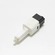 New Car Front Left Brake Light Stop Lamp Switch Replacement For Nissan F85CS23