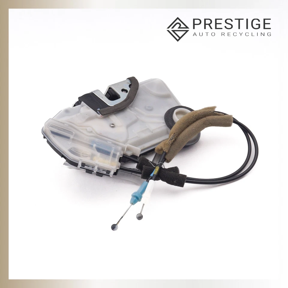 Actuador de cierre de puerta delantero izquierdo Toyota Prius V Mirai 2015-2015 69040-53130 Foto 4 de 4