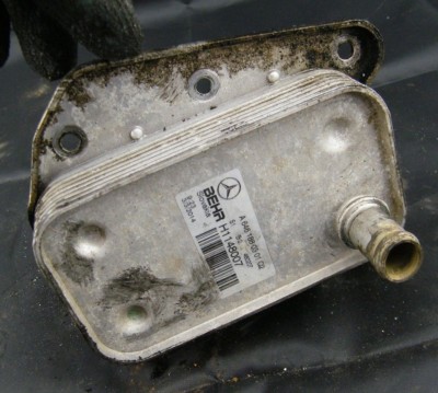 MERCEDES C220 E220 2.2 CDI Oil Cooler Radiator Exchanger 