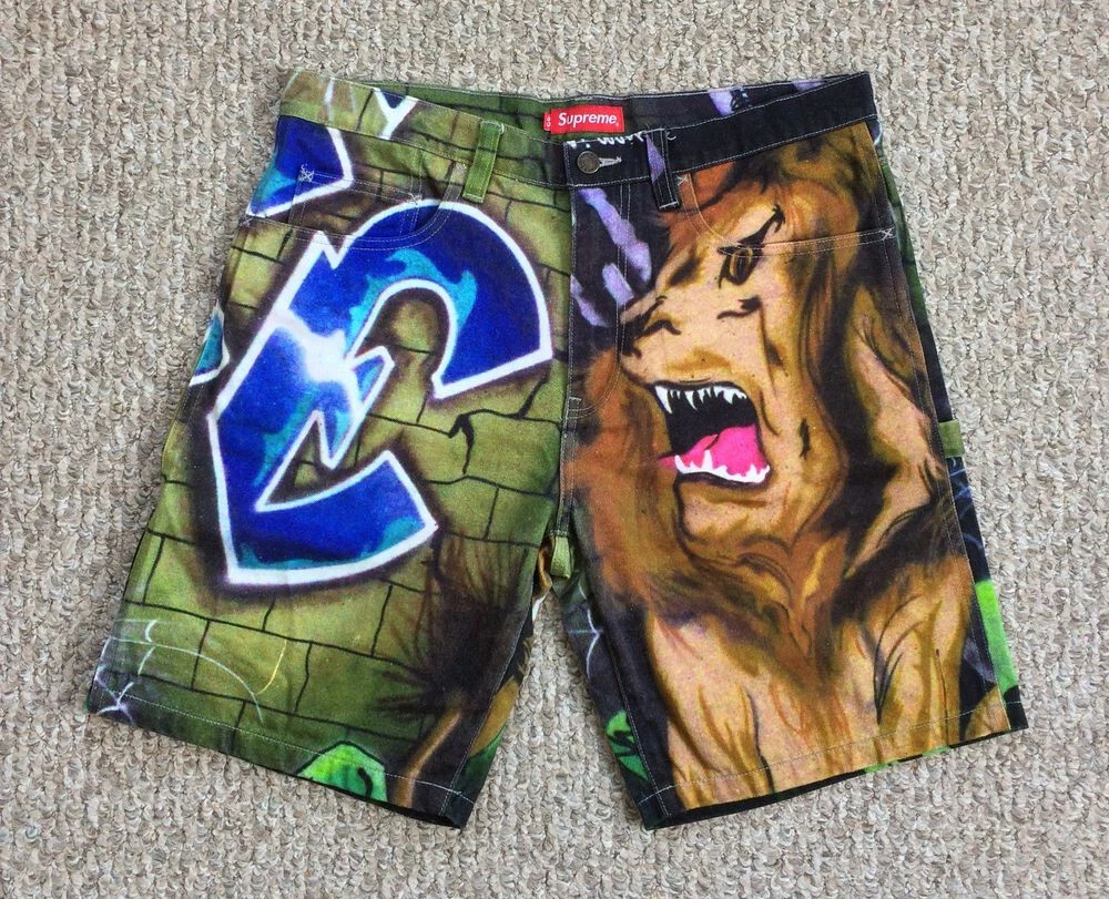 Short de peintre S/S 2018 Supreme Lion's Den