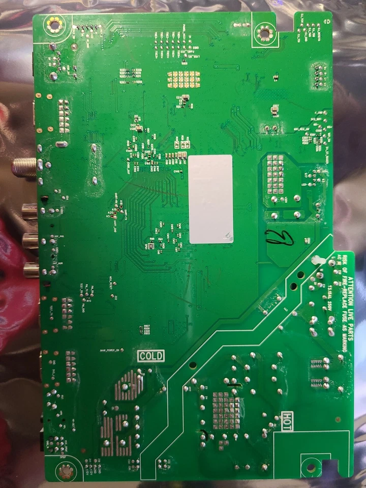 TCL 40-MS14D2-MPD2HG P/N: V8-ST14K01-LF1V2084 Main Board for 32S321 - Image 4 of 4