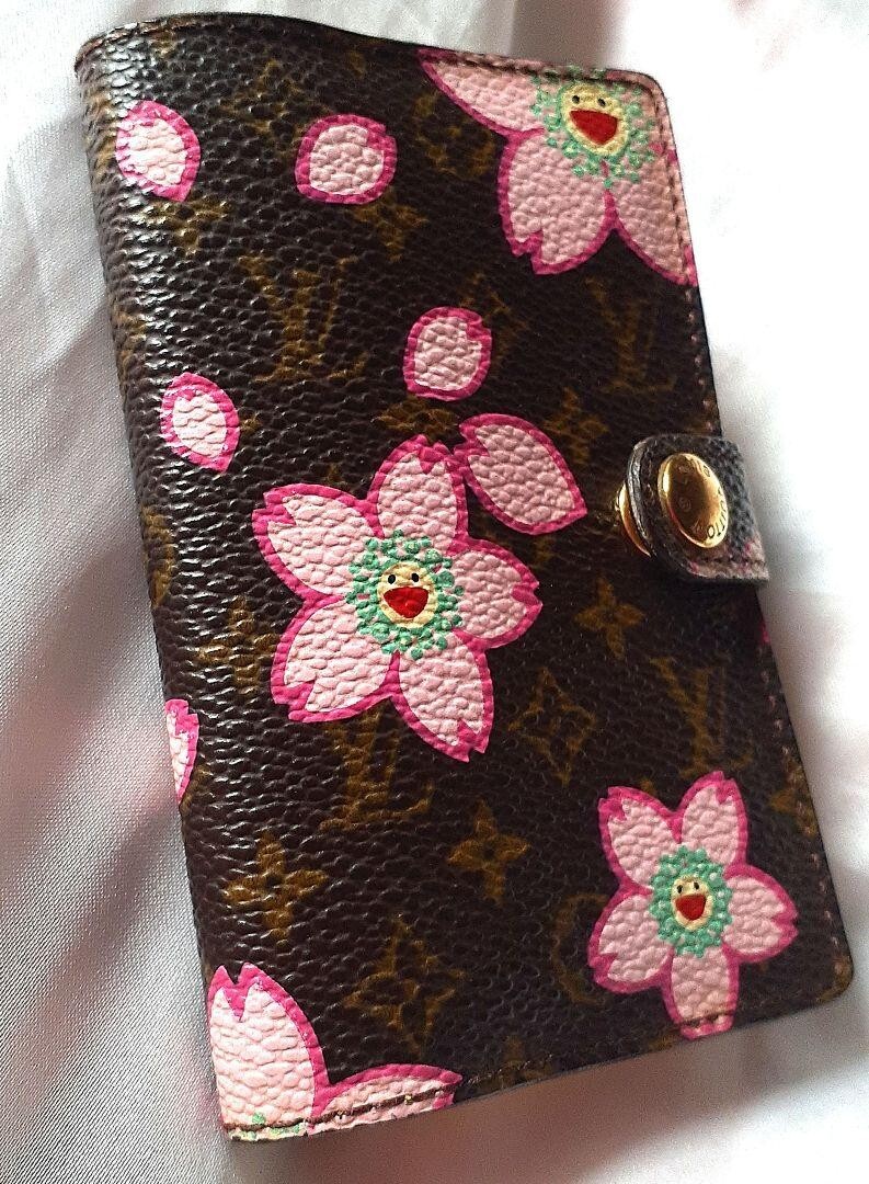 LOUIS VUITTON Takashi Murakami Collaboration cherry blossom