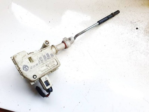 3b0959782 Stellmotor Microschalter, Heckklappe Heckklappenschloss DE2316649-31