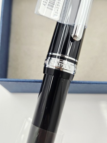 Penna stilografica SAILOR PG03B nera oro 14K 585 pennino fine con scatola scheda garanzia - Foto 8 di 14