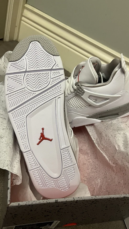 Talla 10 | Jordan 4 Retro Blanco Oreo 2021 Foto 4 de 4