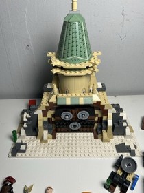 LEGO Avatar: The Last Airbender: Air Temple (3828) With Extra