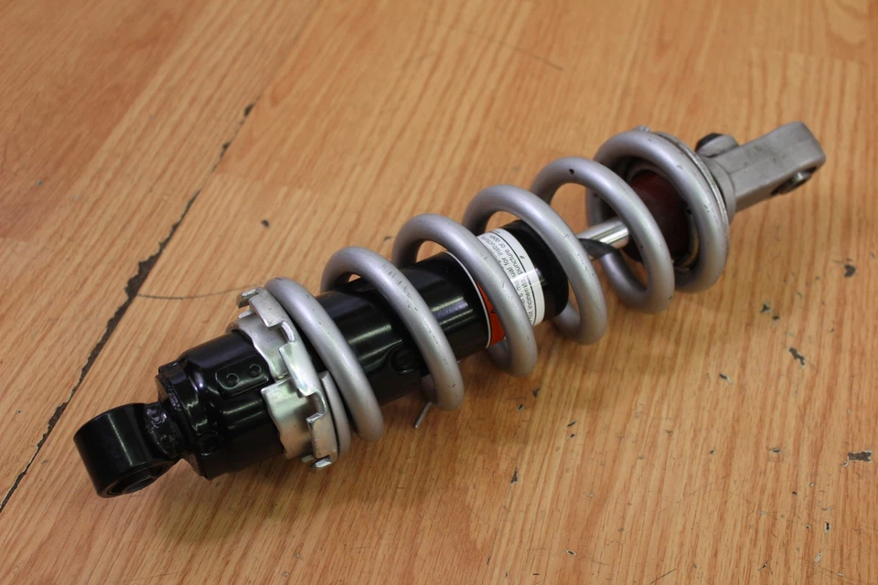 Conjunto de amortiguador trasero Yamaha FZ1 2009 12,5" Foto 2 de 4