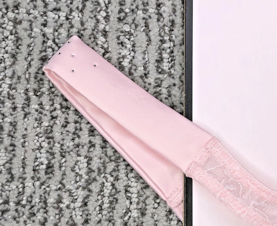 Victoria's Secret Very Sexy NWT Medium Pink Lace Scatter Shine Strap Thong Panty - Image 3 of 4