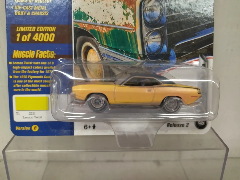 PLYMOUTH CUDA 1970 LEMON TWIST BARN FINDS 1:64 JOHNNY LIGHTNING - Imagen 2 de 3