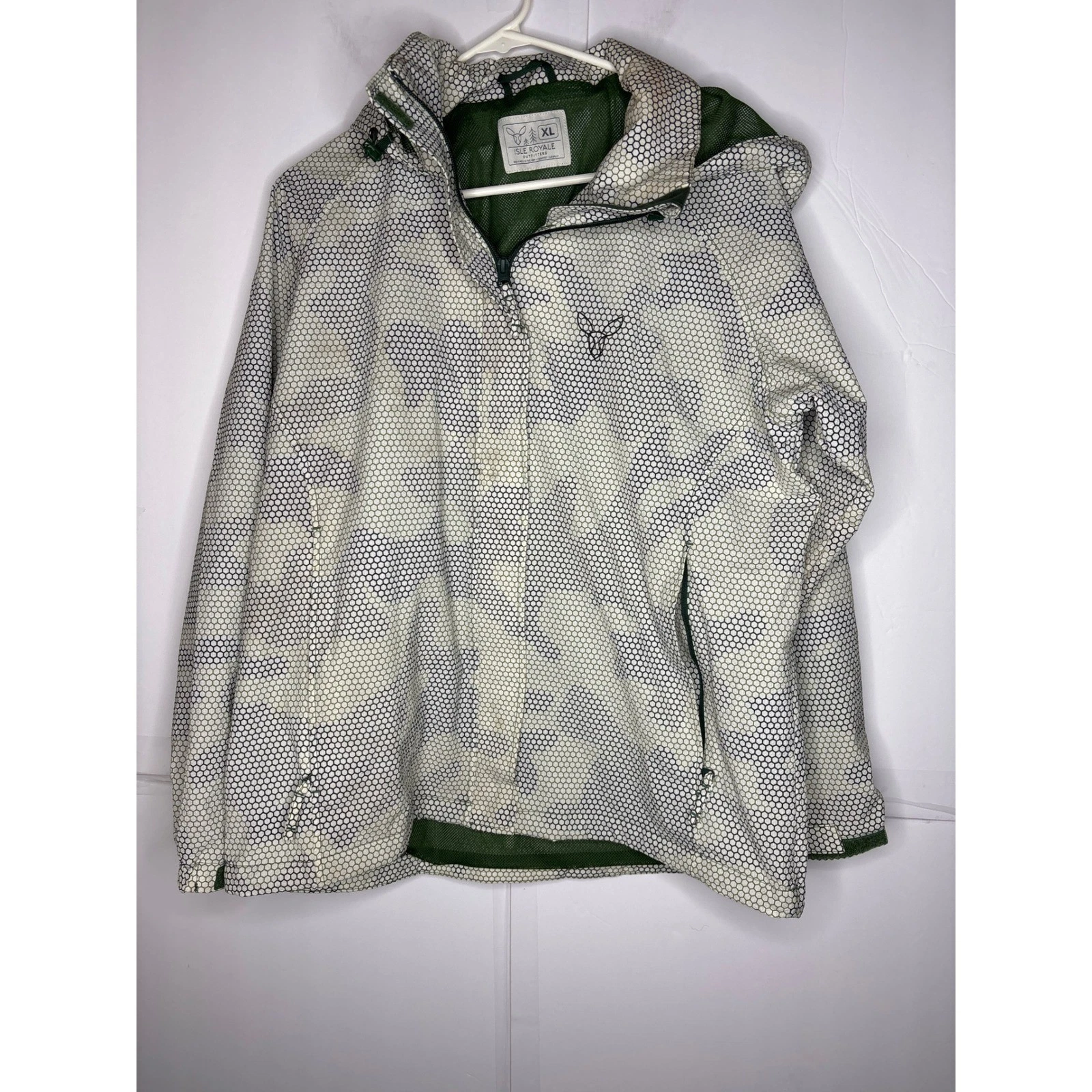 Isle Royale Outfitters honeycomb Lightweight Hooded Jacket XL
