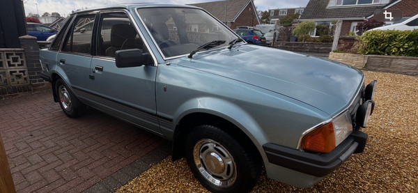 eBay - Ford Escort MK3 1.3 Ghia 1981