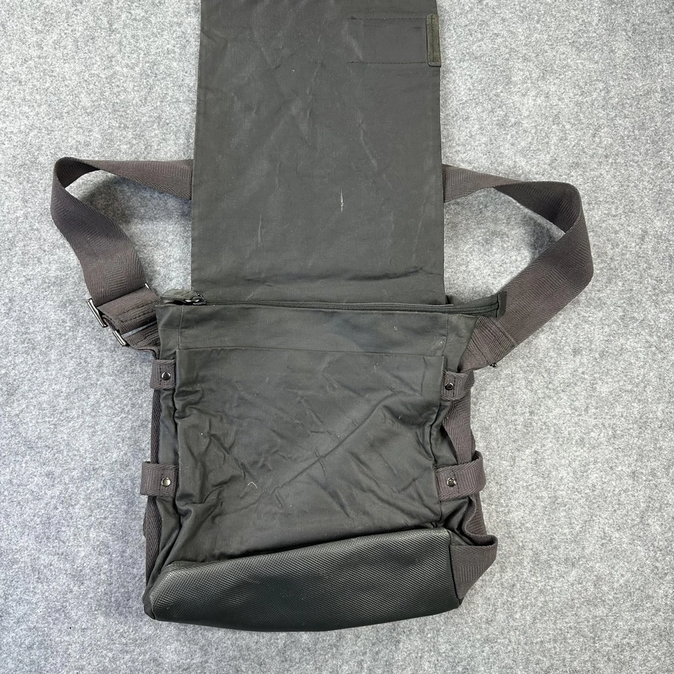 Bandolera de hombro Calvin Klein CK para hombre talla única negra de nailon Foto 3 de 4