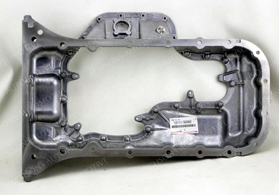 12111-50092 Toyota Land Cruiser Lexus LX470 4.7L UZJ100 Upper Engine Oil Pan OEM